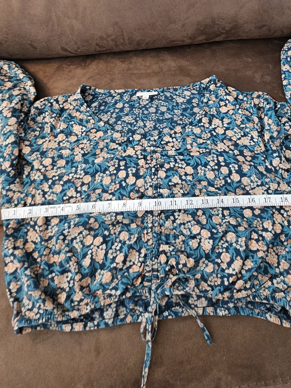 SO Teal Floral V-Neck Long Sleeve Drawstring Crop Top Blouse Size XL - Picture 11 of 13